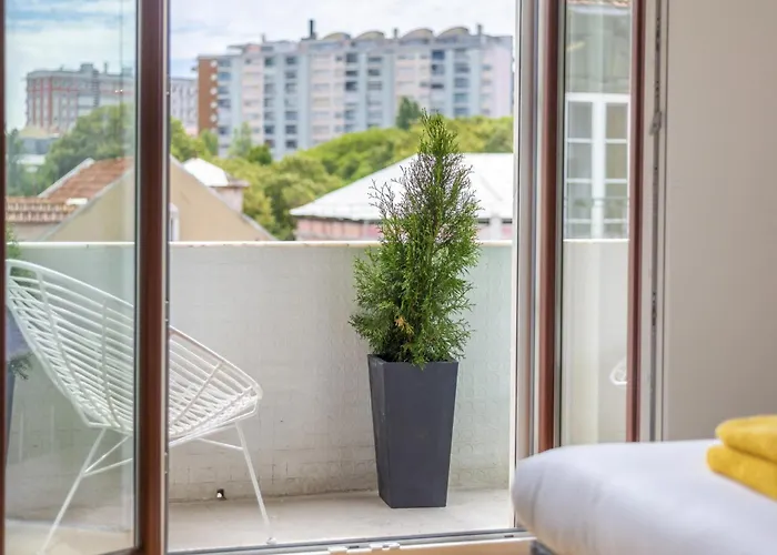 Lv Premier Amoreiras Am3 Лиссабон